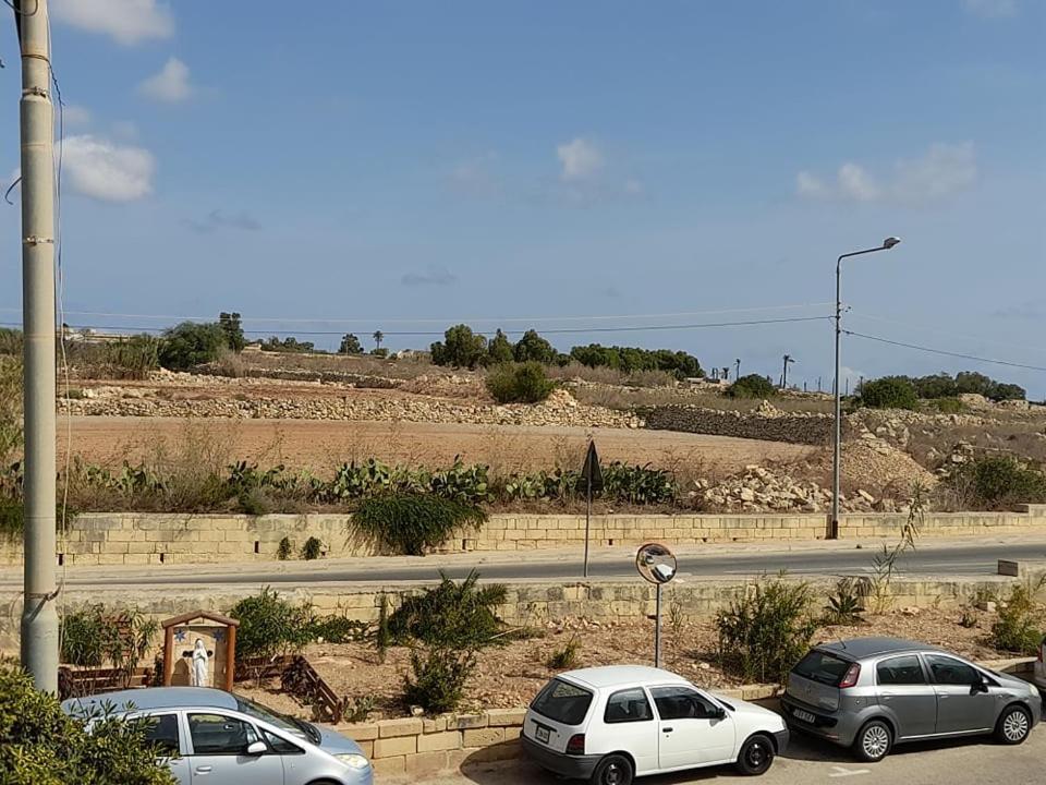 Dynesty B&B Birżebbuġa Exterior foto